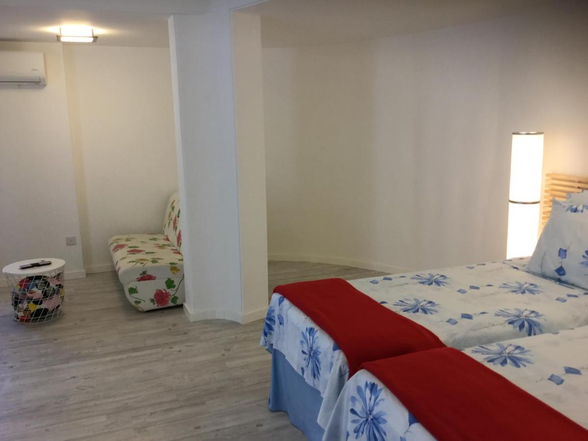 Red Cozy Stay 레메소스 외부 사진